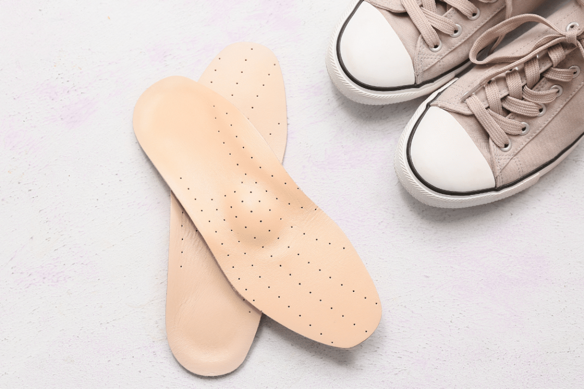 Orthopädische Einlagen für Schuhe bei Fußfehlstellungen